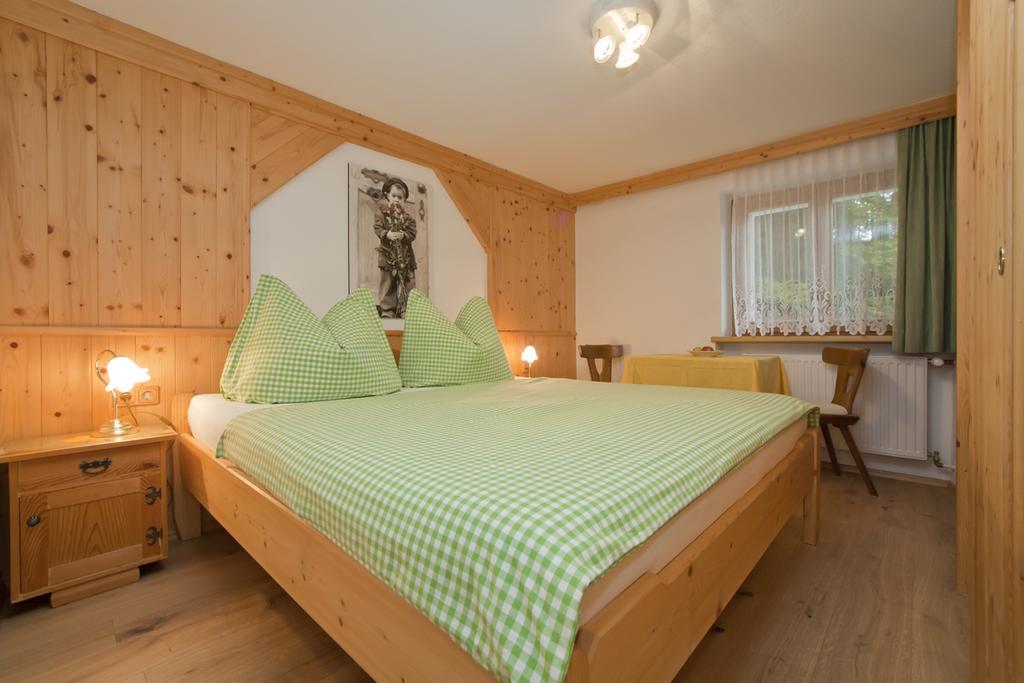 Апартаменты Haus Waldrand Оберндорф  Экстерьер фото